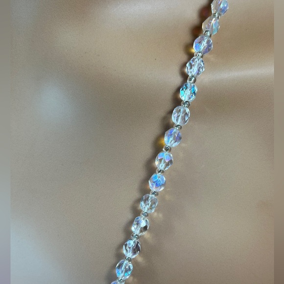 Dazzling Aurora Borealis Beaded Necklace - Picture 4 of 12